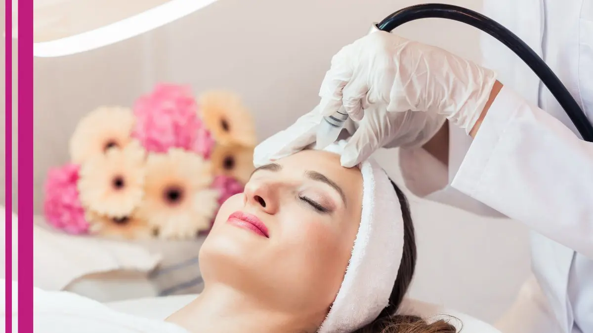 A client gets her oxygen facial by a cosmetologist who just realized the New Florida Rules Affecting Estheticians.